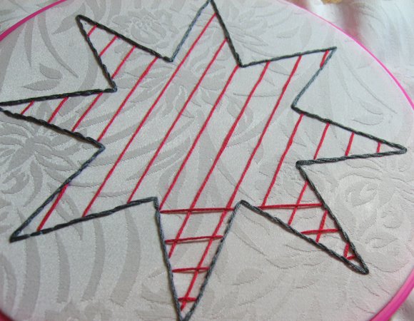 [embrioder-tutorial11-parallel-stitch-cross.JPG]