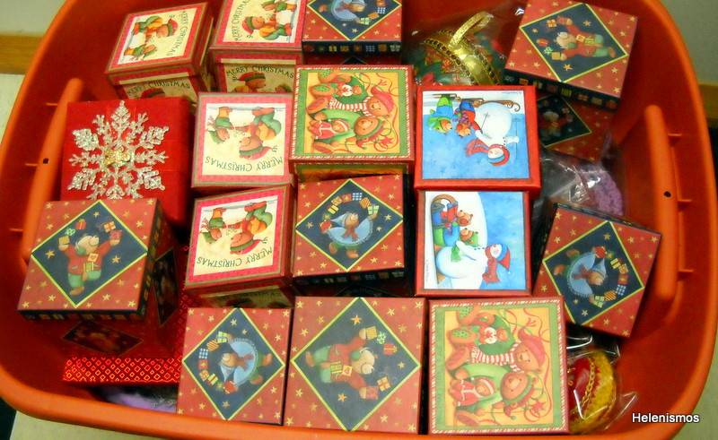 Helenismos: Selling crafts at a Church Bazaar