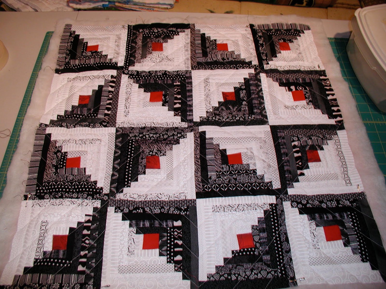 New Quilter Diary Log Cabin Sampler 331 best traditional quilt ideas images on pinterest