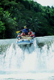 [Sobek-Rafting01-1.jpg]