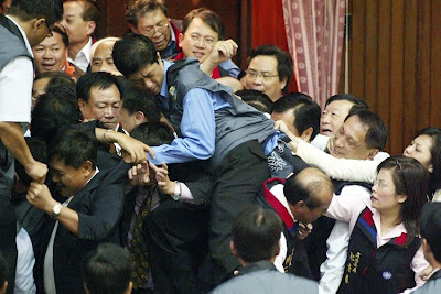 parliament_fight_Taiwan.jpg