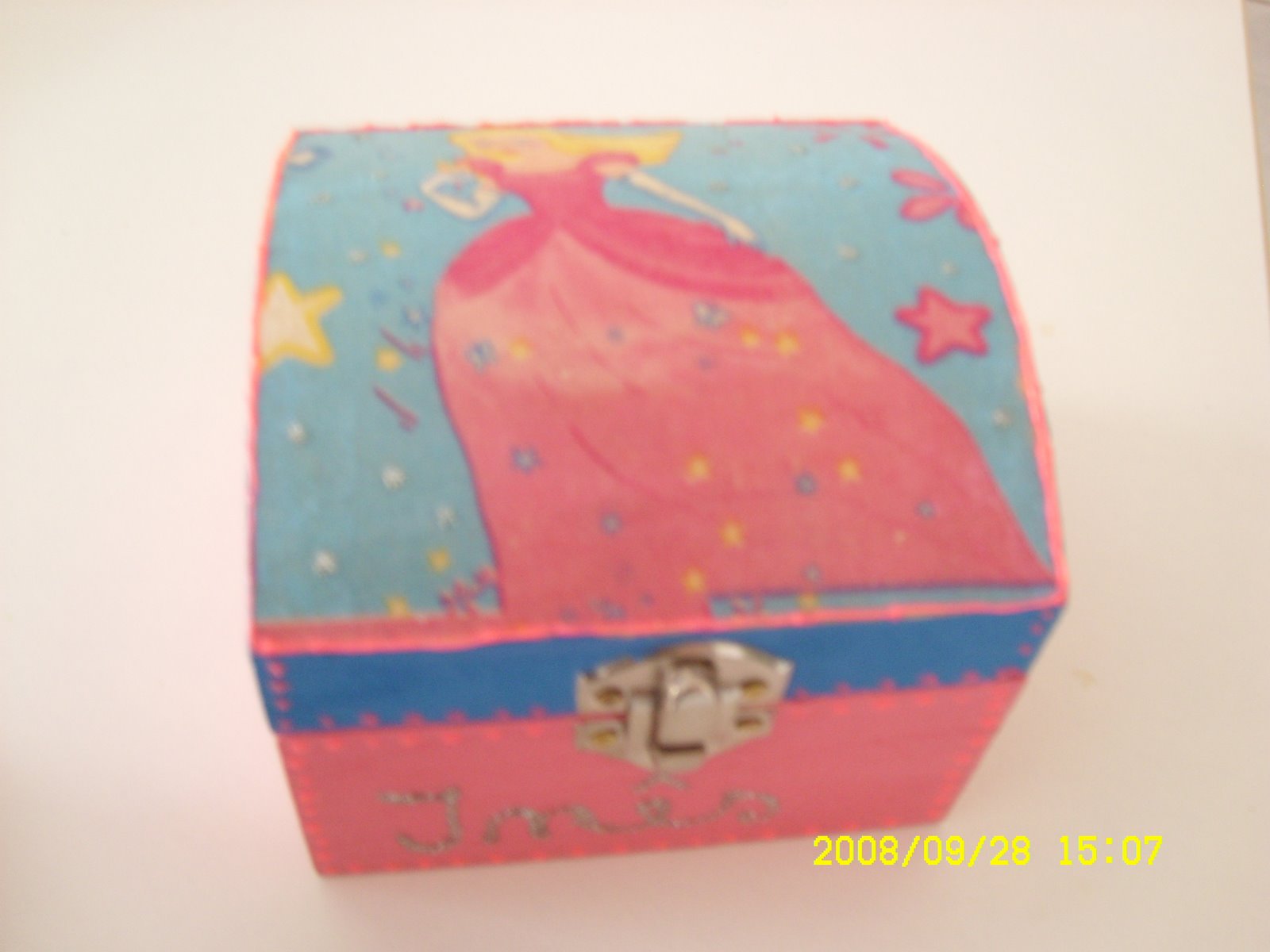 [SL730046.JPG]