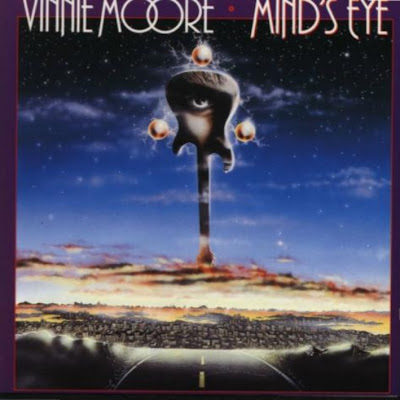 Vinnie+Moore+-+Mind%C2%B4s+Eye+-+Front.jpg
