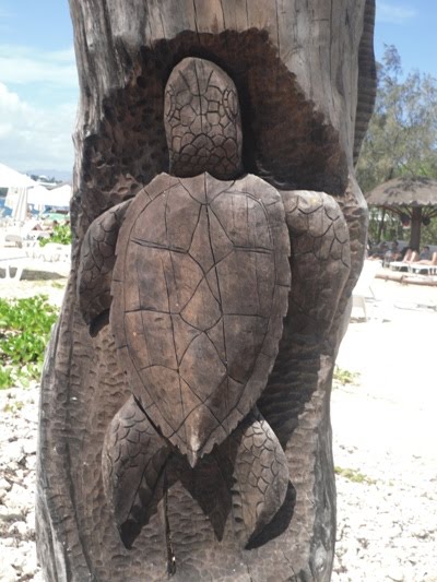 SCULPTURE MELANESIENNE - ILOT CANARD
