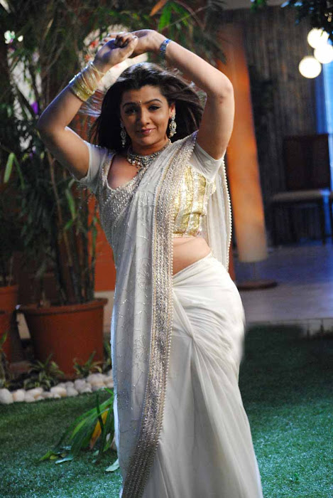 aarthi agarwal in bmym romantic song actress pics