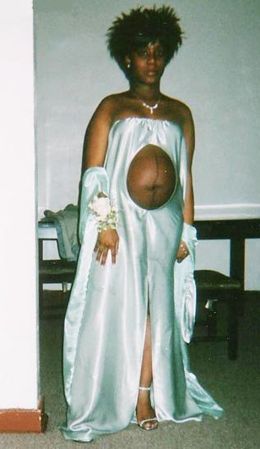 [pregnant-wedding-dress.jpg]