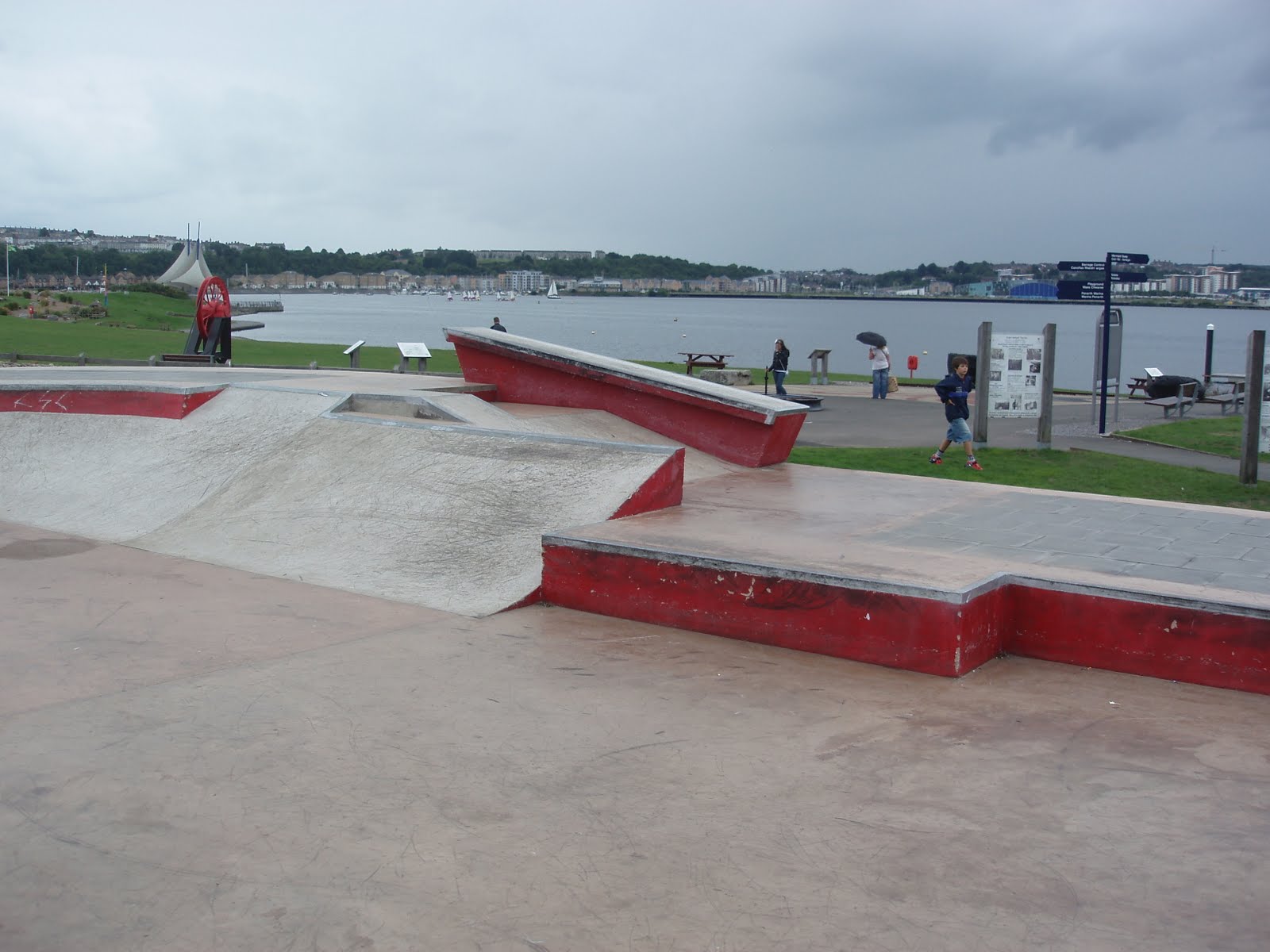 Cardiff skate plaza