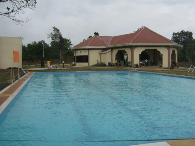 Davao Residences: DECA...