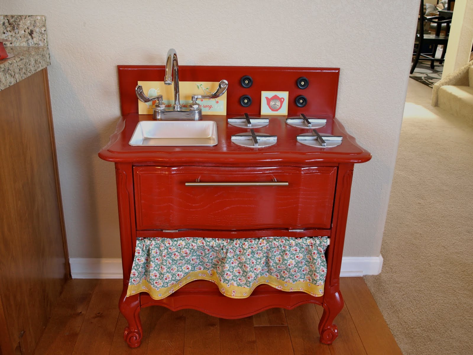 build wooden play kitchen