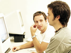 [2_computer_users_plain.jpg]