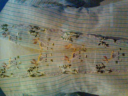 Kebaya with antelopes