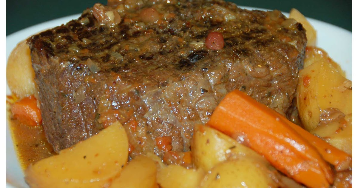 Appetizing Cranberry Sauce Pot Roast
