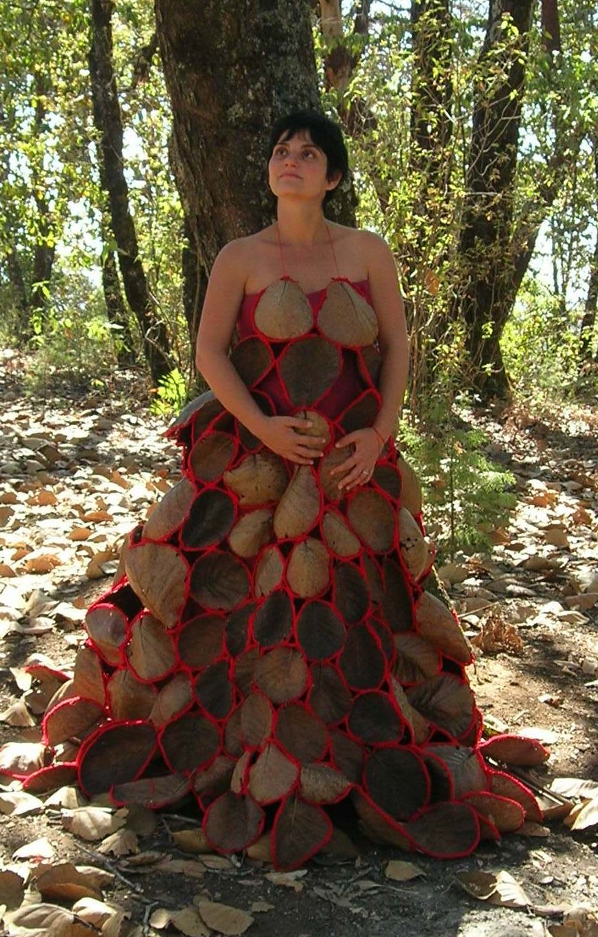 [mi+vestido+de+mujer-árbol.jpg]