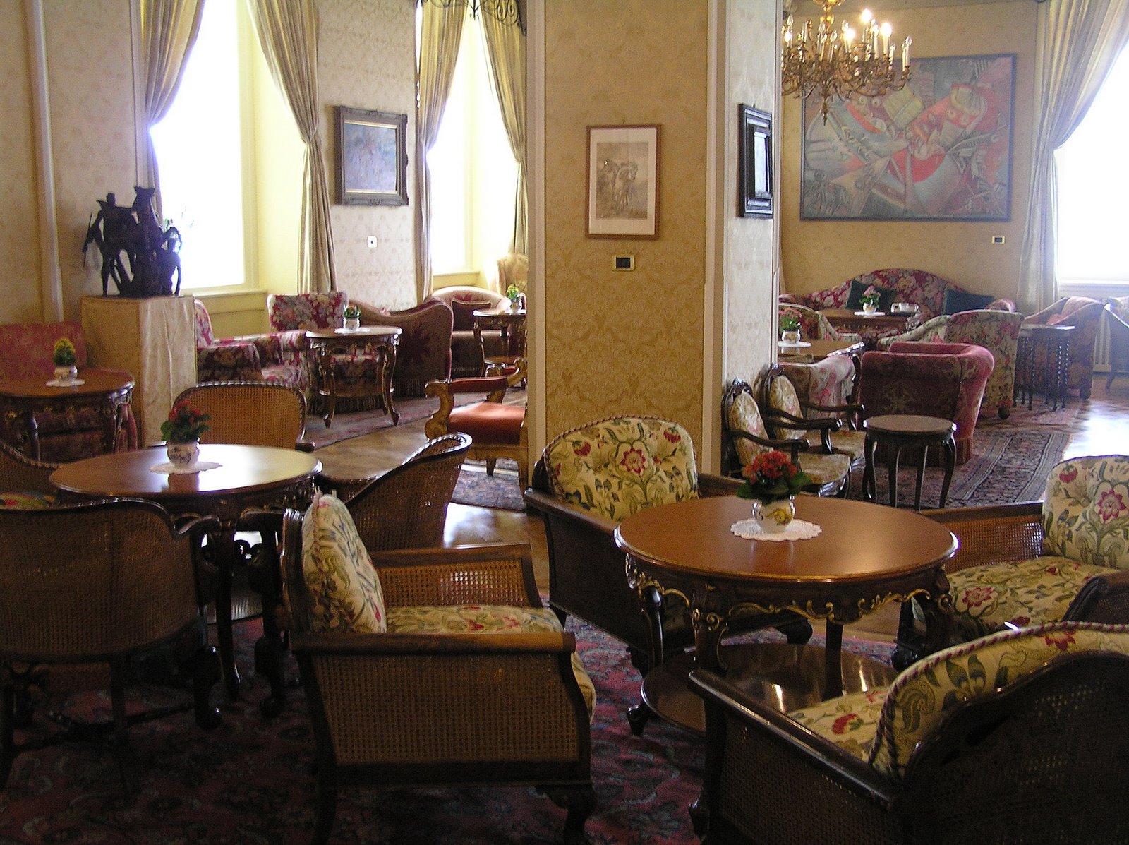 [P4210994.JPG]