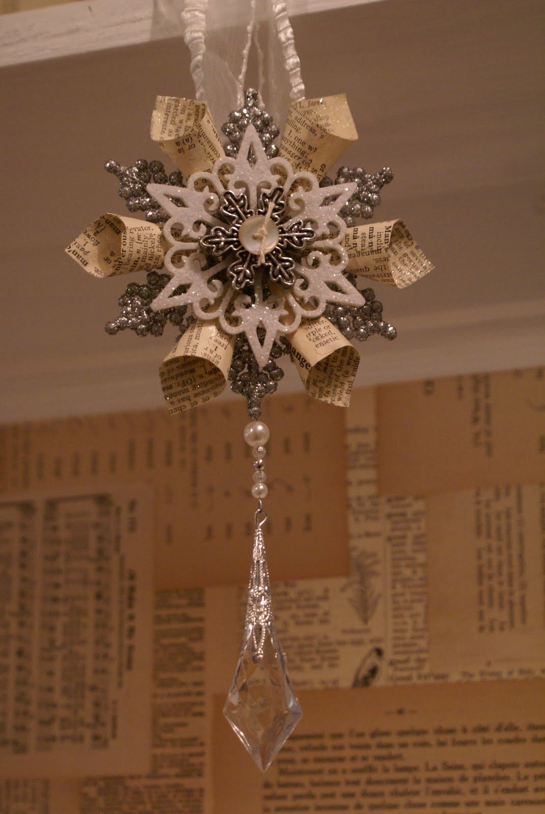 [handmade+ornament+2.JPG]