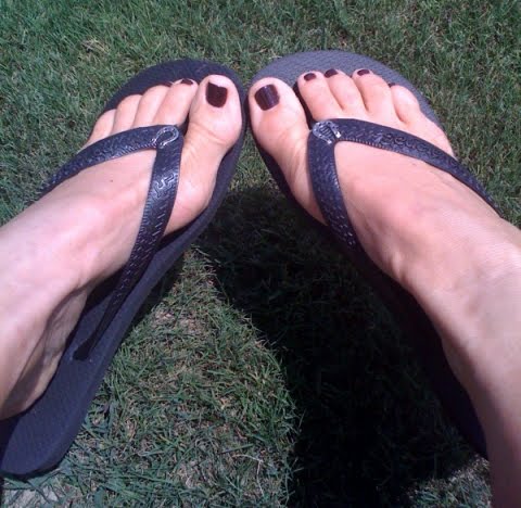 [lovemyflopsphoto.jpg]