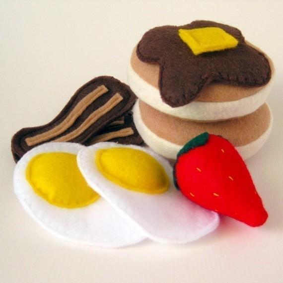 Forty Weeks Love Felt Play Food