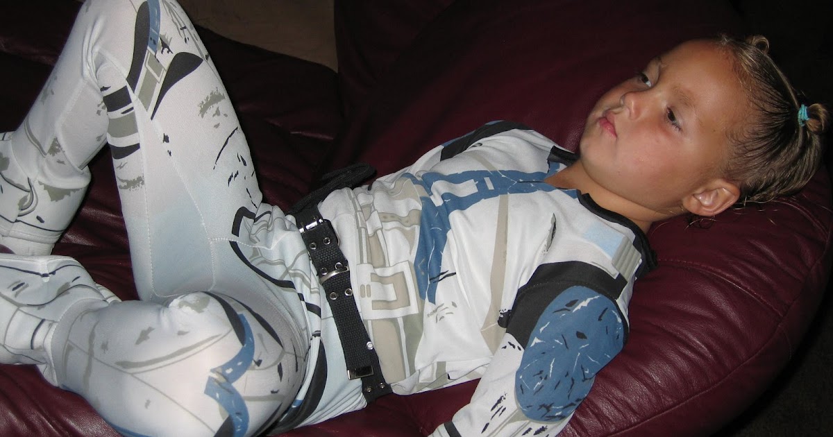 Tink and Taz Storm Toopers, Dead Soccer Players and 80's Aerobic