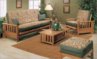 Burdogoy Art and Antiques: sala set 556