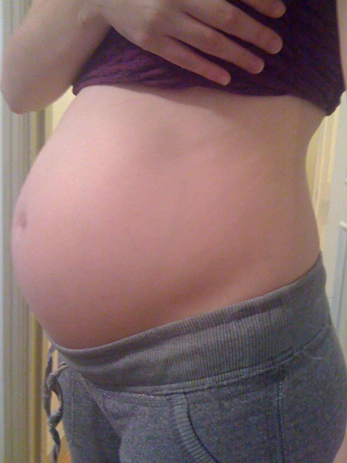 22+weeks+pregnant+images