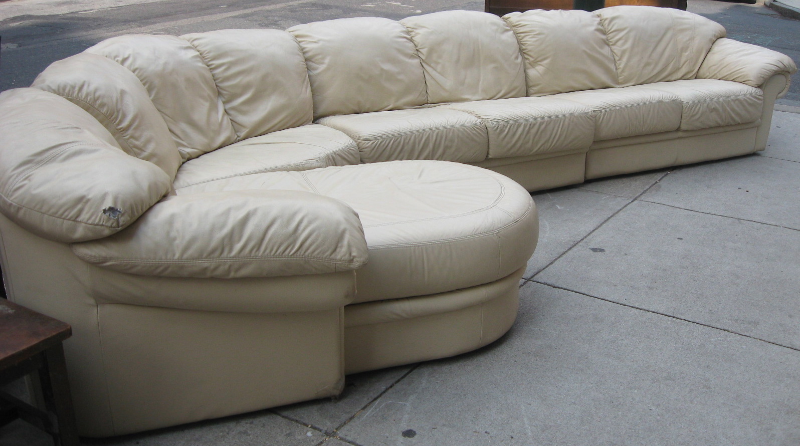 [creme+sectional+2.jpg]
