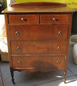 Uhuru Furniture Collectibles Antique Chest Of Drawers On Wheels