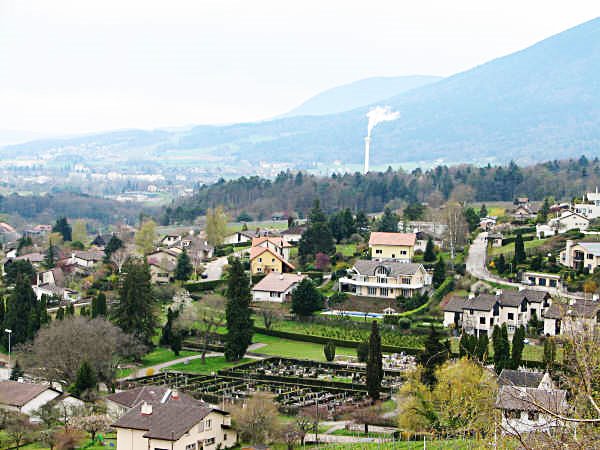 [More+Suisse+countryside.jpg]