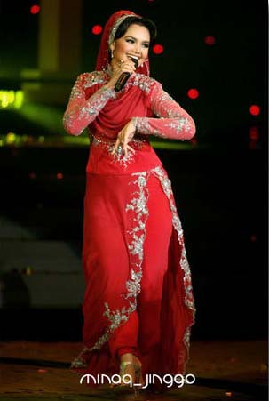 [Siti-Nurhaliza-ASK-2009.jpg]
