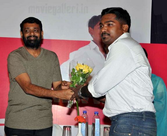 http://2.bp.blogspot.com/_kLvzpyZm7zM/S9aIos3vlmI/AAAAAAAAKns/2jCTwZJataU/s1600/vasanth-flexiiimodels-wbsite-launch-stills-05.jpg