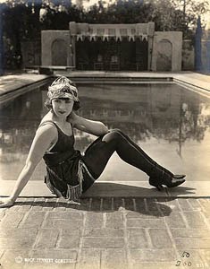 1920s+swimwear5-mack+sennett.jpg