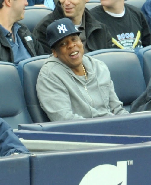 KICK GAME JayZ in New York Yankees Fitted New Era Hat & Louis