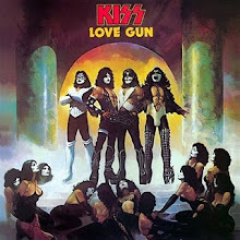 LOVE GUN