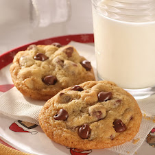 ORDER MY FAMOUS CHOCOLATE CHIP COOKIES TO BE SHIPPED DIRECTLY TO YOUR DOOR.