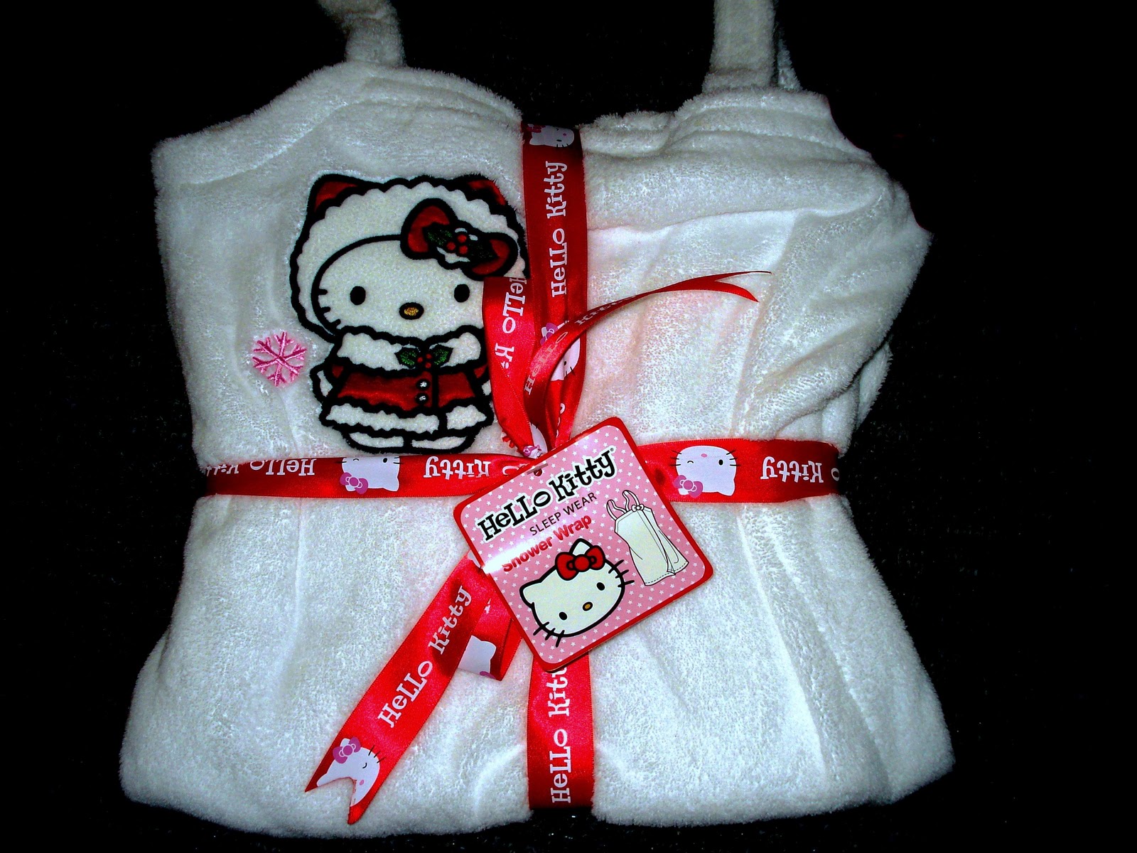 My Pink Hello Kitty World Hello Kitty Bathrobe