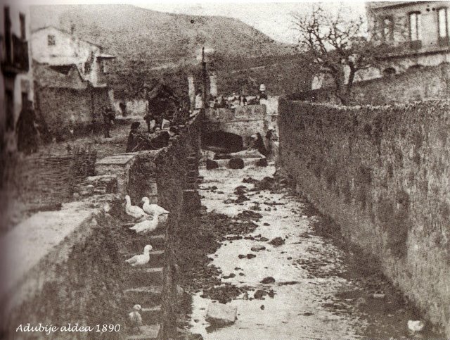 [1890.+Adubije+aldea.jpg]
