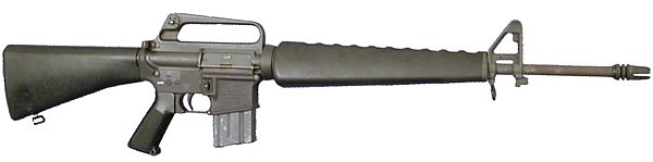 El fusil Ak- 47 vs el M-16 El fusil Ak- 47 vs el M-16