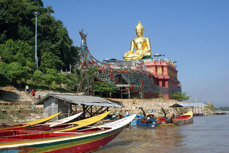 [Golden_Buddha.jpg]