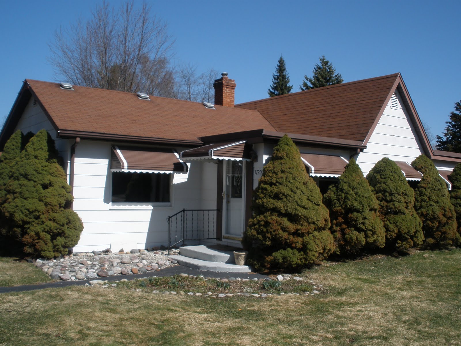 Modest Home 15 Photo Gallery Home Building Plans