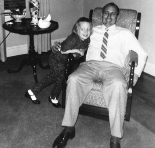 [Pam+&+Daddy1-72dpi.jpg]