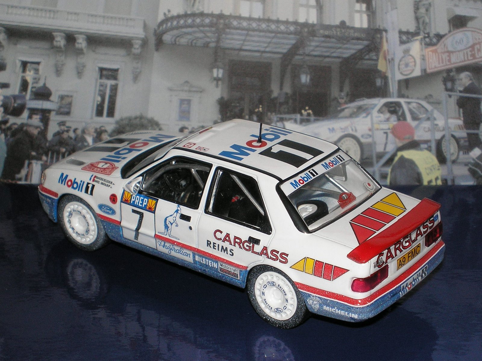 [FordSierraCosworth1992b.JPG]