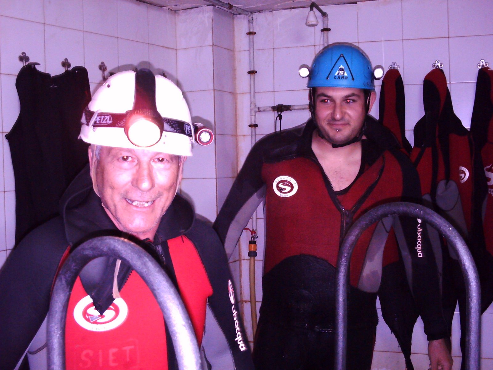 [PICT0260.JPG]