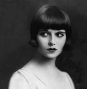 [280px-Louise_Brooks.jpg]