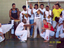 M.Tito(Santa Rita Capoeira)e prof Tico(Arte Nossa)
