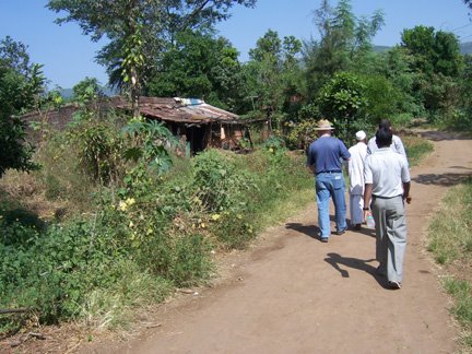 [village+pathway.JPG]