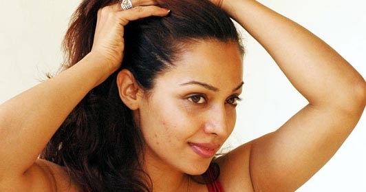 hot masala south indian acress asha shaini showing clean armpits