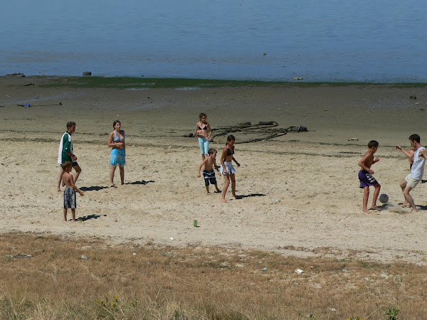 Futebol na Copa Cabana