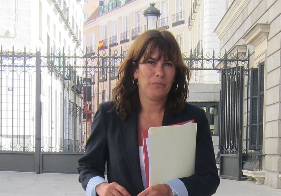 tu2is El estilo de los políticos Uxue Barkos