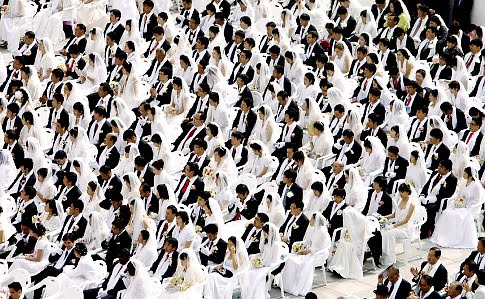 10,000 ஜோடிகள் கலந்து கொண்ட பிரம்மாண்டமான திருமண கொண்டாட்டங்கள் - கொரியா, புகைப்படங்கள் 10000+Wedding+Couples+%284%29