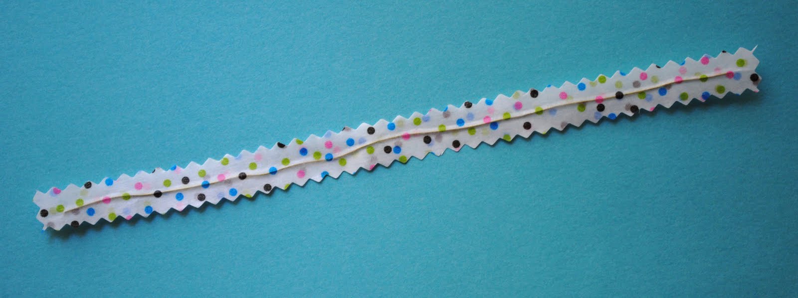 zakka life How To Make a Pretty Twist Tie