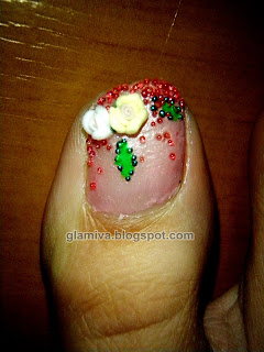 pink and yellow rose 3 d nail art on big toe